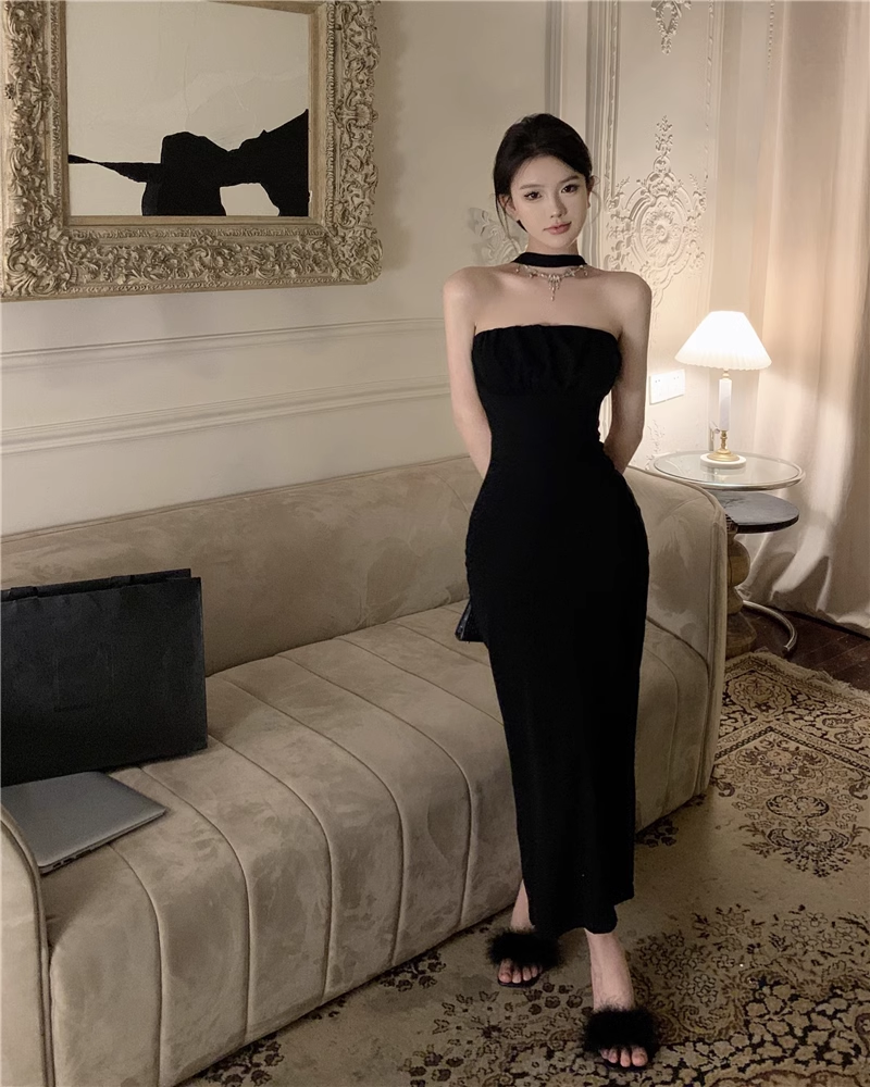 - Backless Black Dress GEU1535