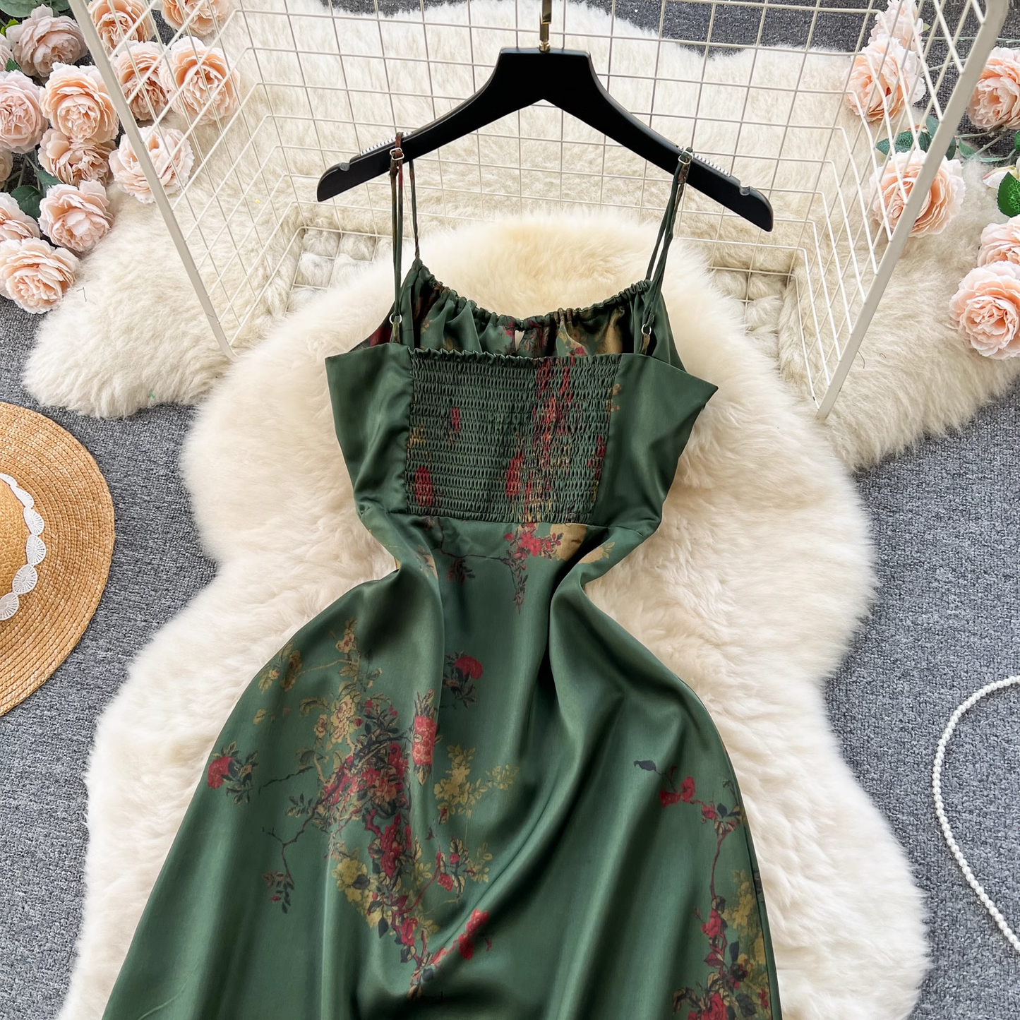 - Retro printed suspender dress GEU1214