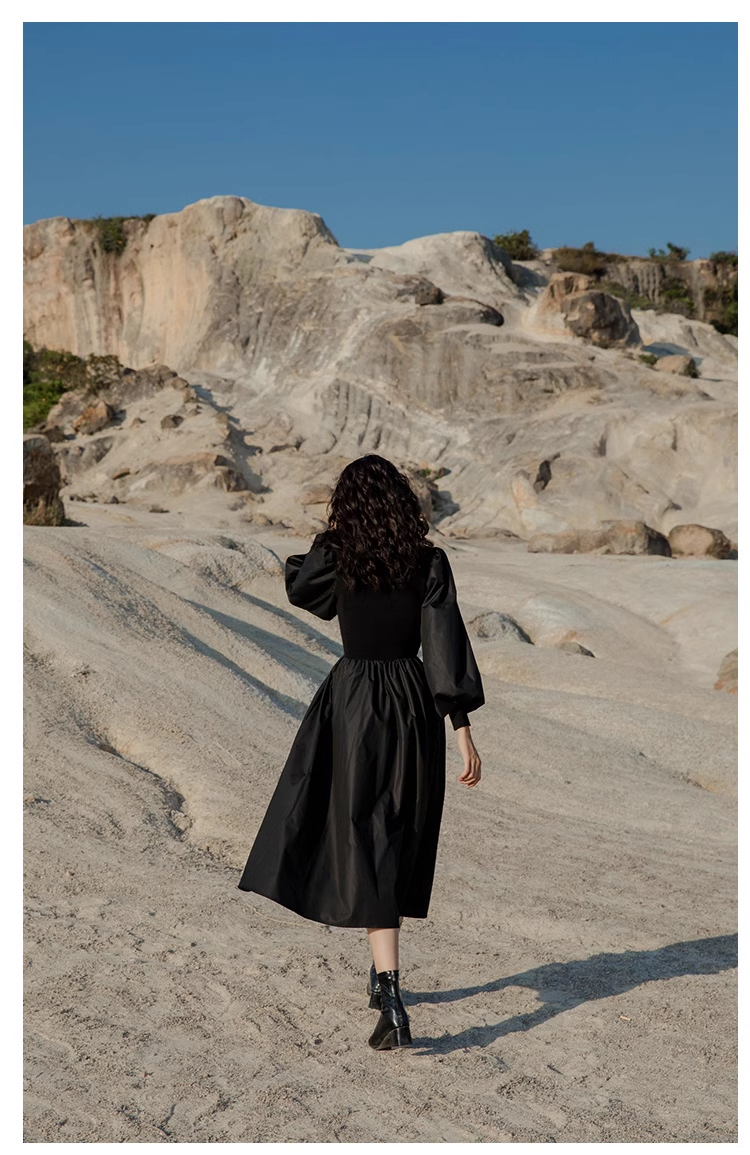 - Knitted patchwork black v-neck long-sleeved dress GEU1137