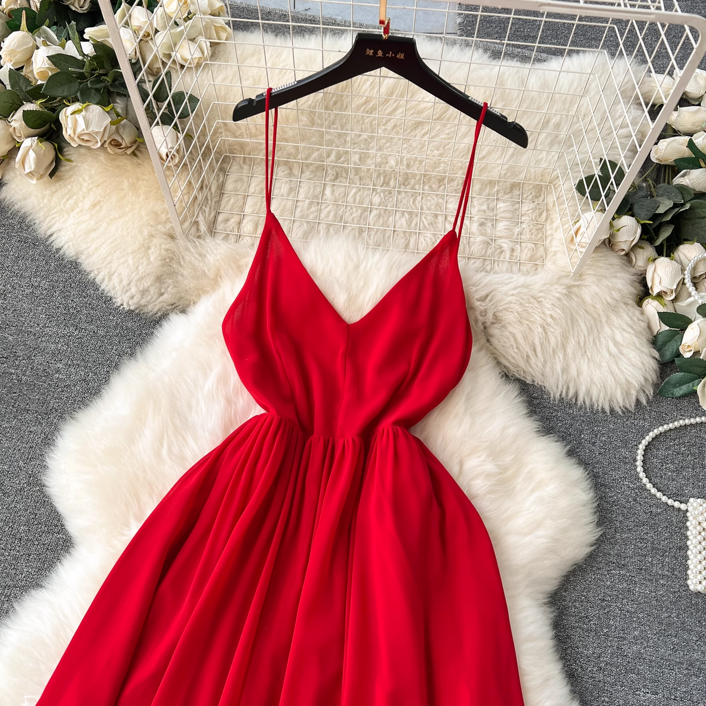 - Red V-neck suspender chiffon long dress GEU1197