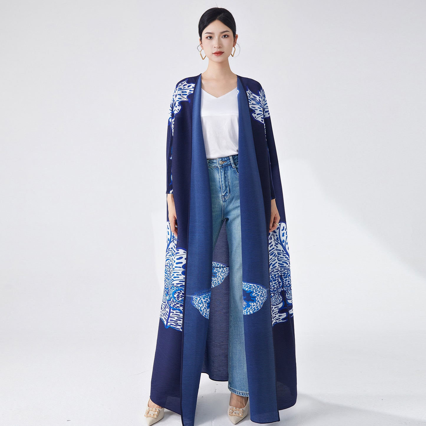 2025 Muslim fashion heavy industry dress robe Middle East Popular trade hot sale women's loose printed coat robe