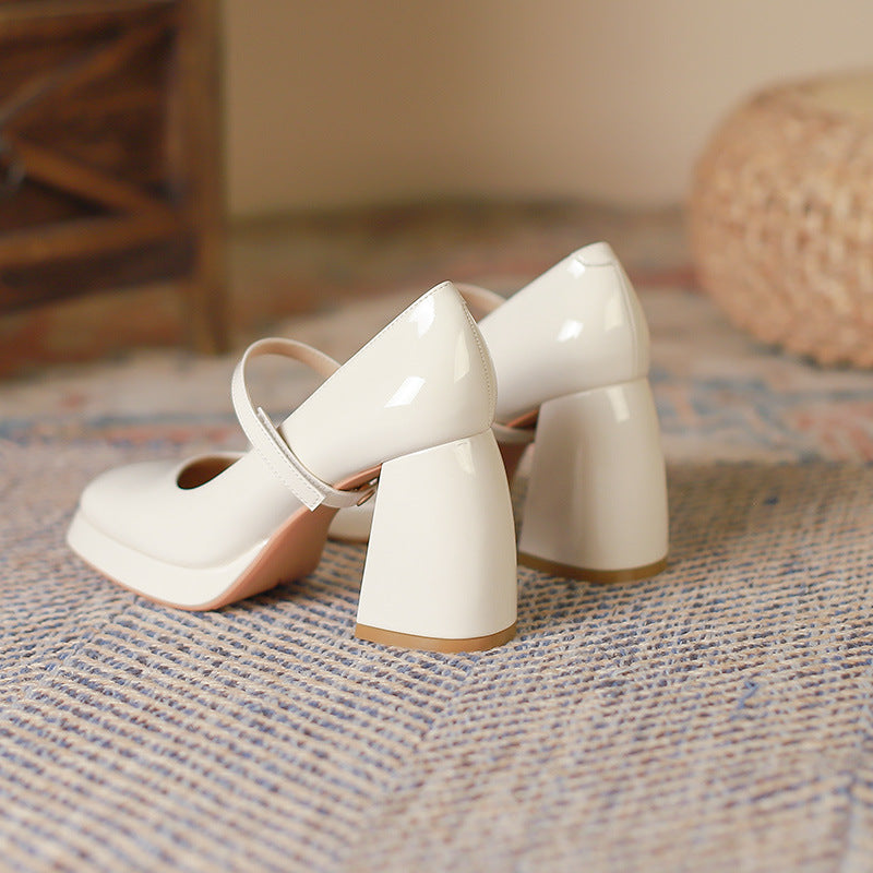 2025 8399-2 Mary Jane shoes autumn 2025 new square head thick heel high heels retro Mary Jane shoes