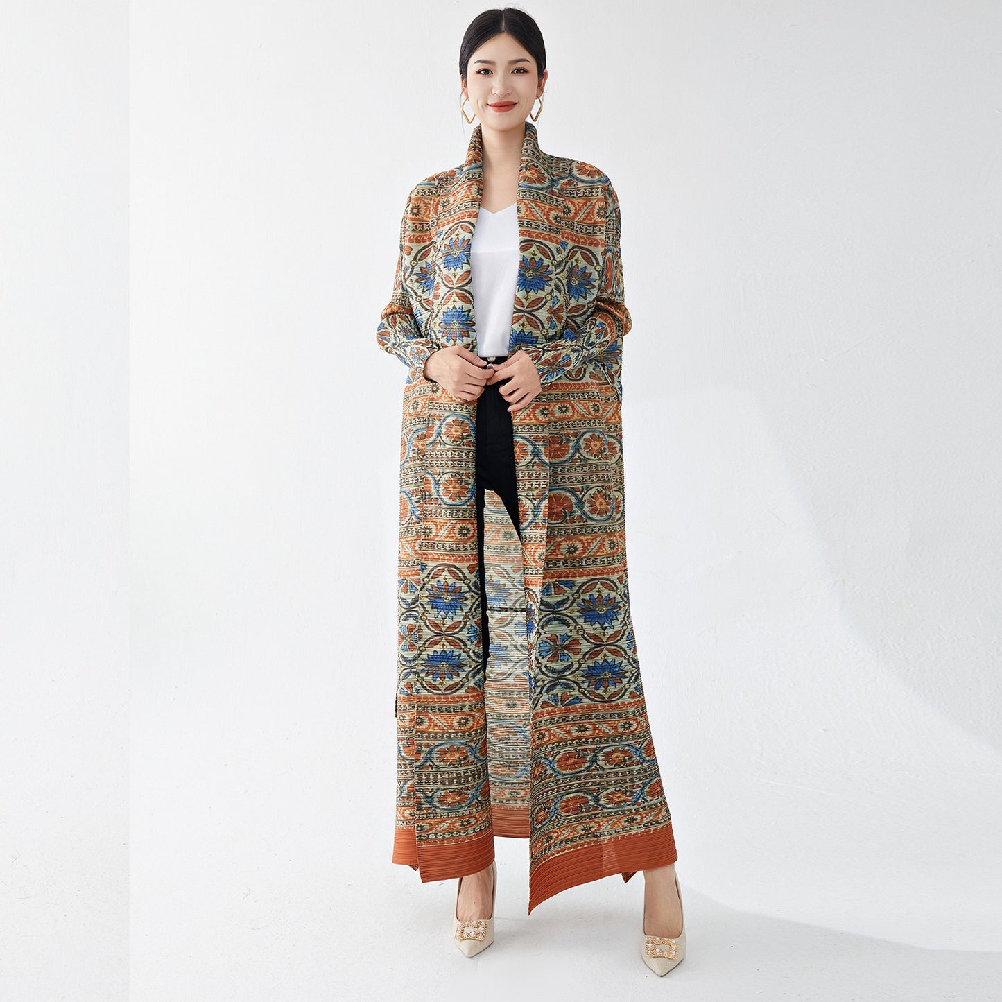 2025 Hot trade robe women's dress women's long dress high sense retro printing ethnic style lapel loose cardigan skirt
