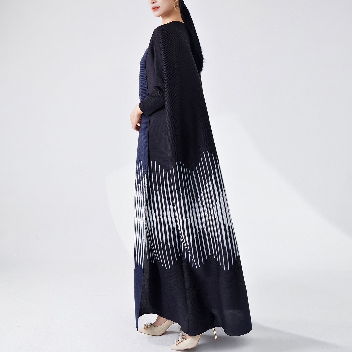 2025 Middle East women's robes are hot, high-end loose large-size cardigan jacket, Muslim decorative robe