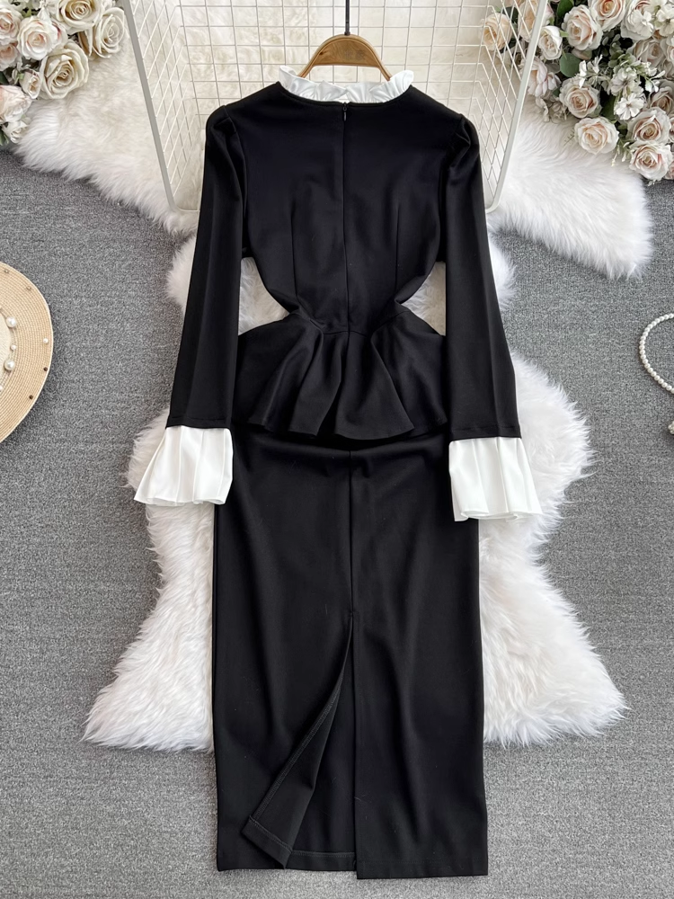 - Flared long-sleeve stand-up collar waist bodycon dress GEU991