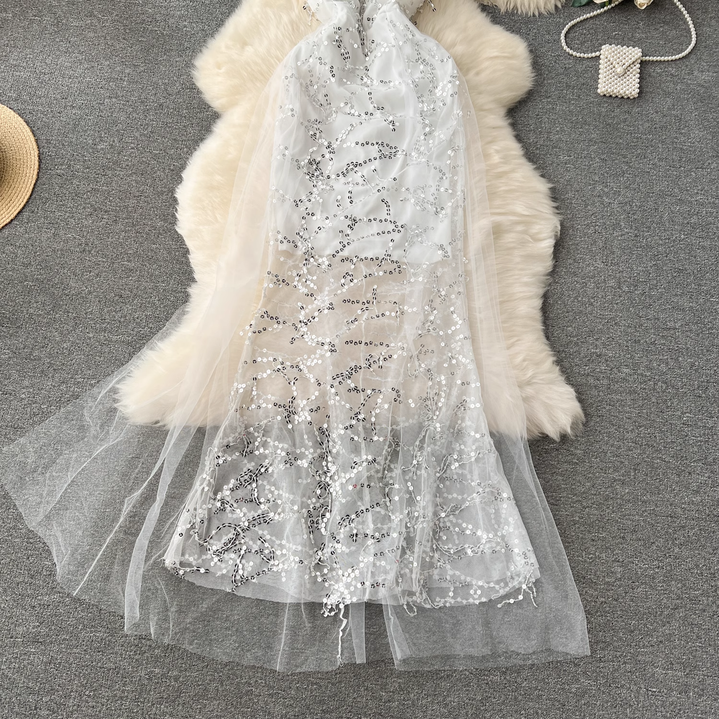 - White long summer dress GEU1245