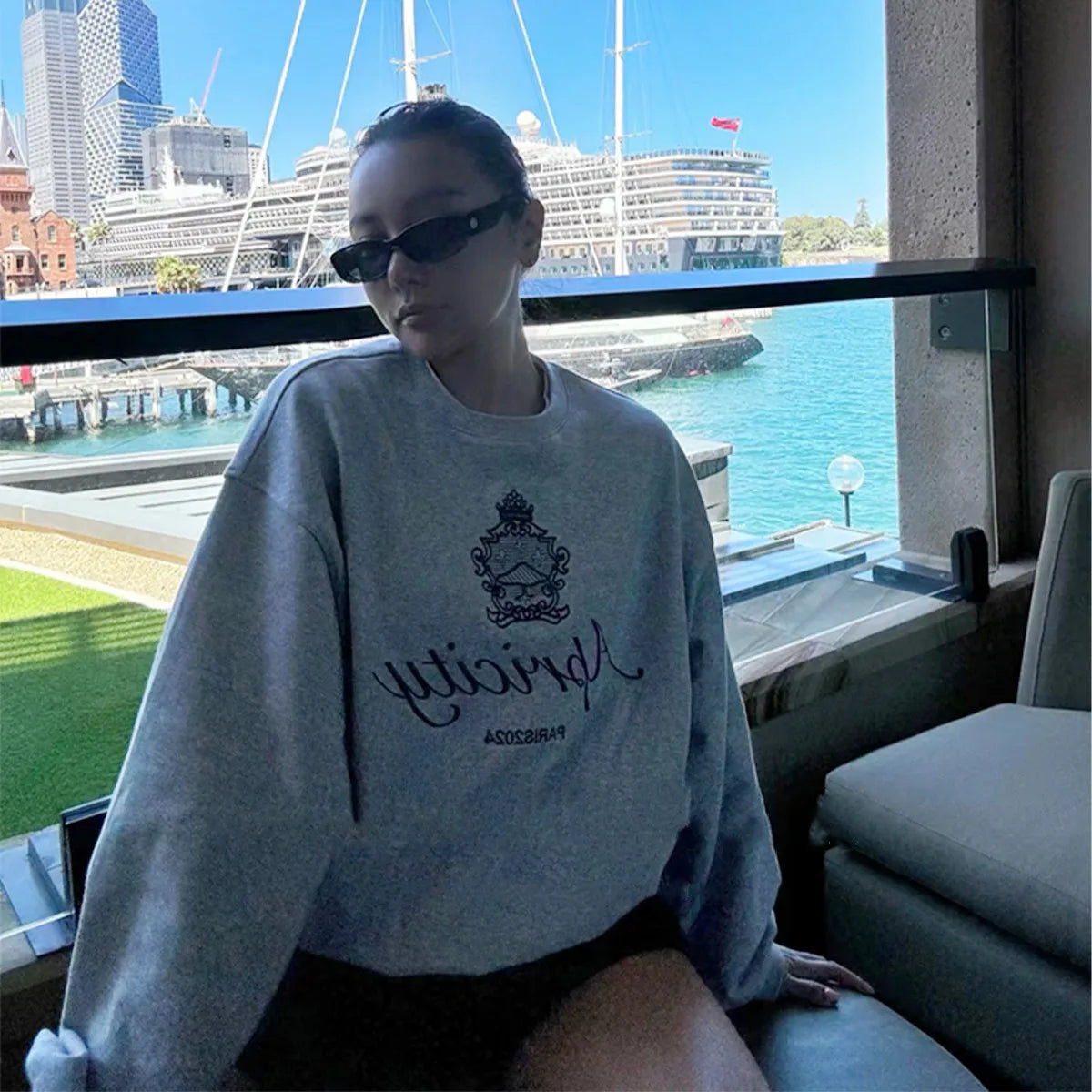 -Retro sports style outfit streetwear 90s fashion American Retro Style Embroidered Crewneck Pullover Autumn New Cotton Thick Warm Sweatshirts Women Street Fashion Jumpers