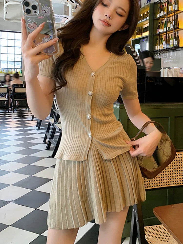 vmtvr Summer Korean Fashion Retro Two Piece Set Women Elegant Party Mini Skirt Set Female Bodycon Casual Tops+Pleated Skirt Suit