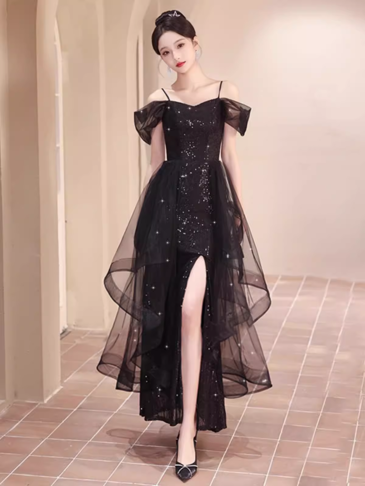 - Black A-line Dress GEU1483