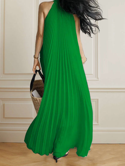 A-Line Sleeveless Pleated Solid Color Halter-Neck Maxi Dresses