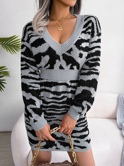 vmtvr - High Waisted Long Sleeves Split-Joint Tiger Skin Pattern V-Neck Mini Dresses Sweater Dresses