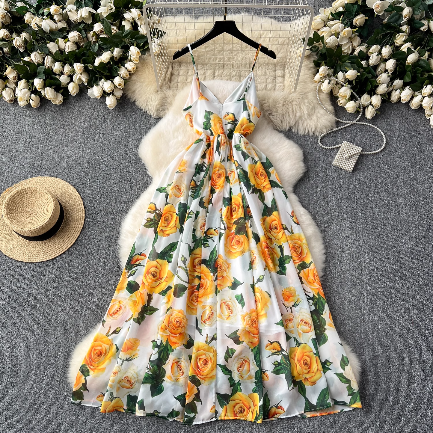 - Summer new style French retro elegant printed suspender long dress   GEU1106