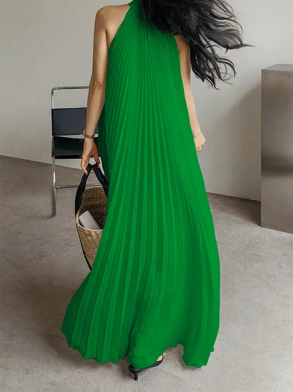 A-Line Sleeveless Pleated Solid Color Halter-Neck Maxi Dresses