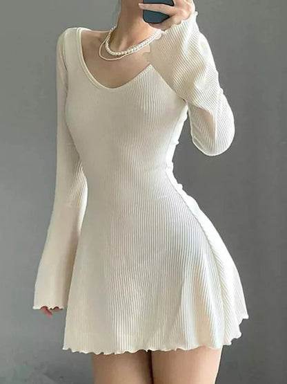 -Angelic Knit Mini Dress Long sleeved A-line skirt with cinched waist for slimming effect, floral skirt with big V-neck and sexy mini skirt