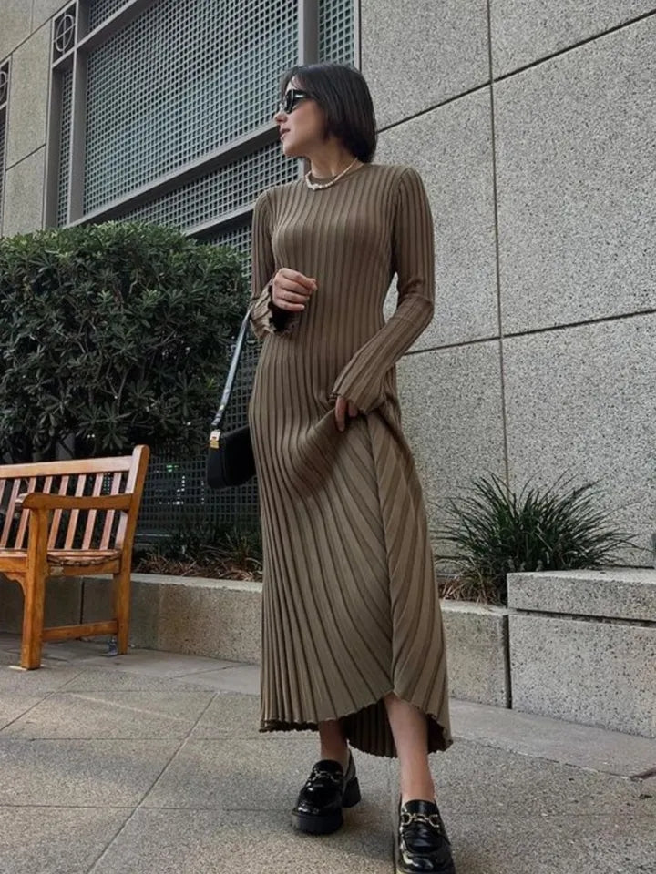 Bailei Knit Maxi Dress