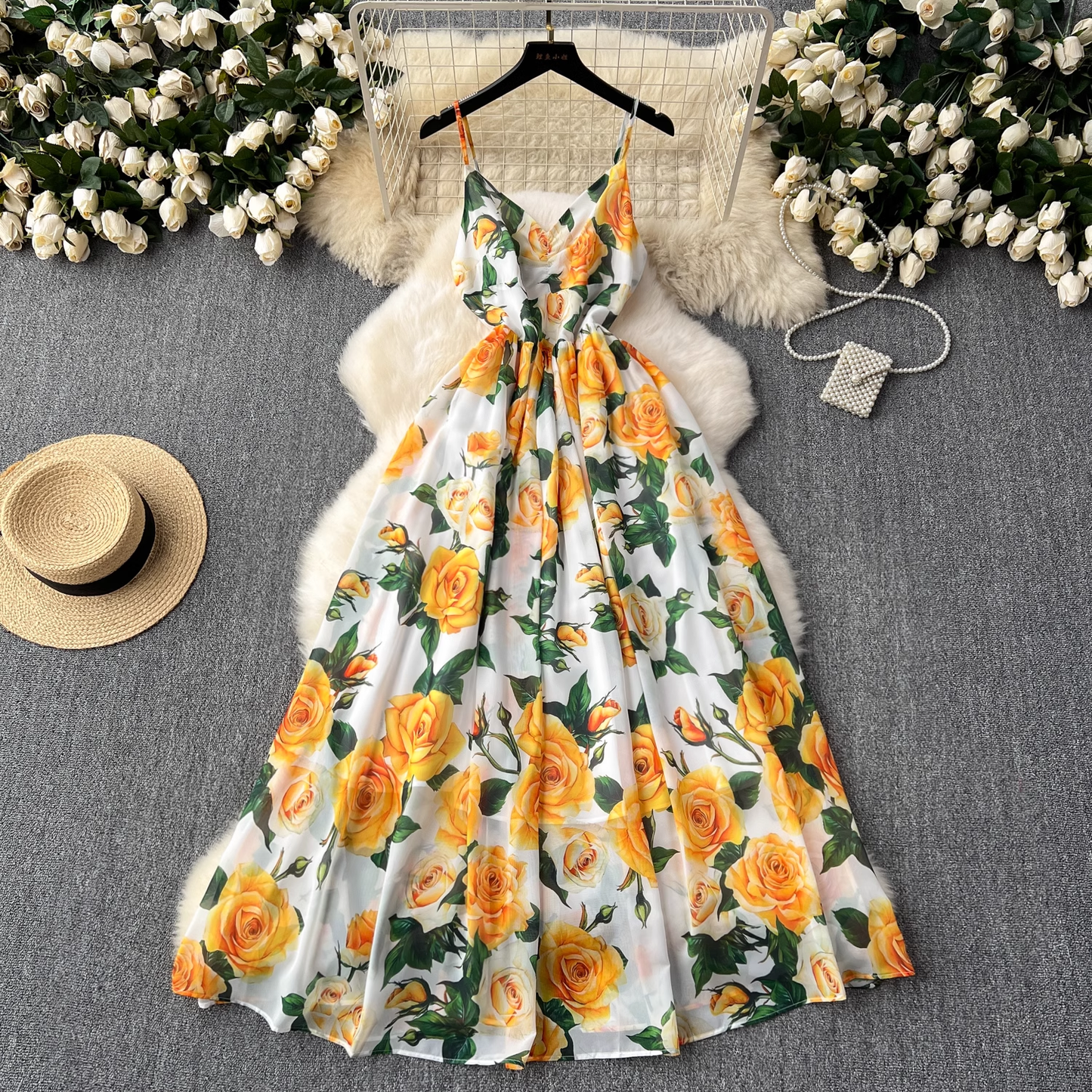 - Summer new style French retro elegant printed suspender long dress   GEU1106