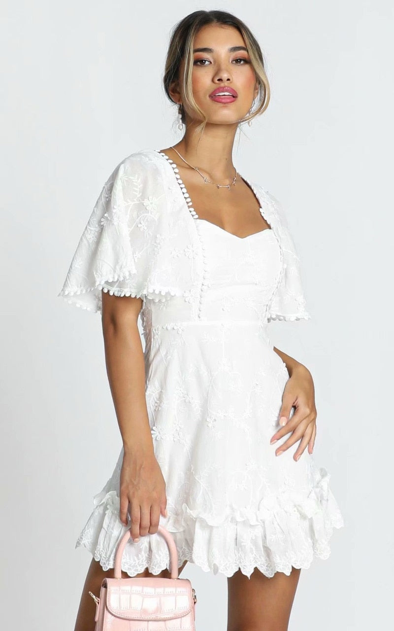 vmtvr - Fancy A Spritz Square Neck Mini Dress in White Embroidery