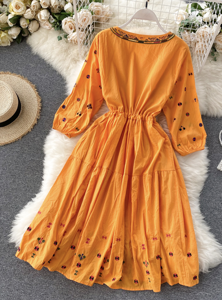 - A Line V Neck Embroidery Long Sleeve Dress  GEU442