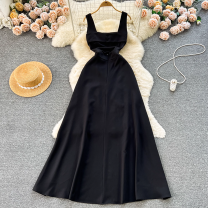 - Black A-line Square Neckline Dress GEU1210