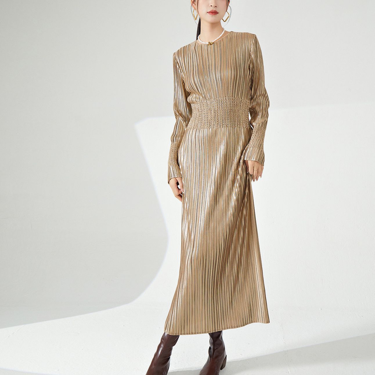 2025 High-end bronzing dress long-sleeved skirt autumn women's high-end Shenzhen Nanyou New women's clothing bottomed dress