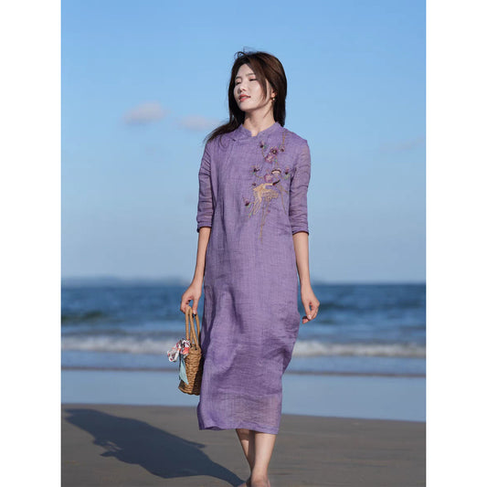 Chinese literary and artistic seven-quarter-sleeved cotton and linen heavy industry embroidered dress retro and thin literary and improved cheongsam long tea clothes