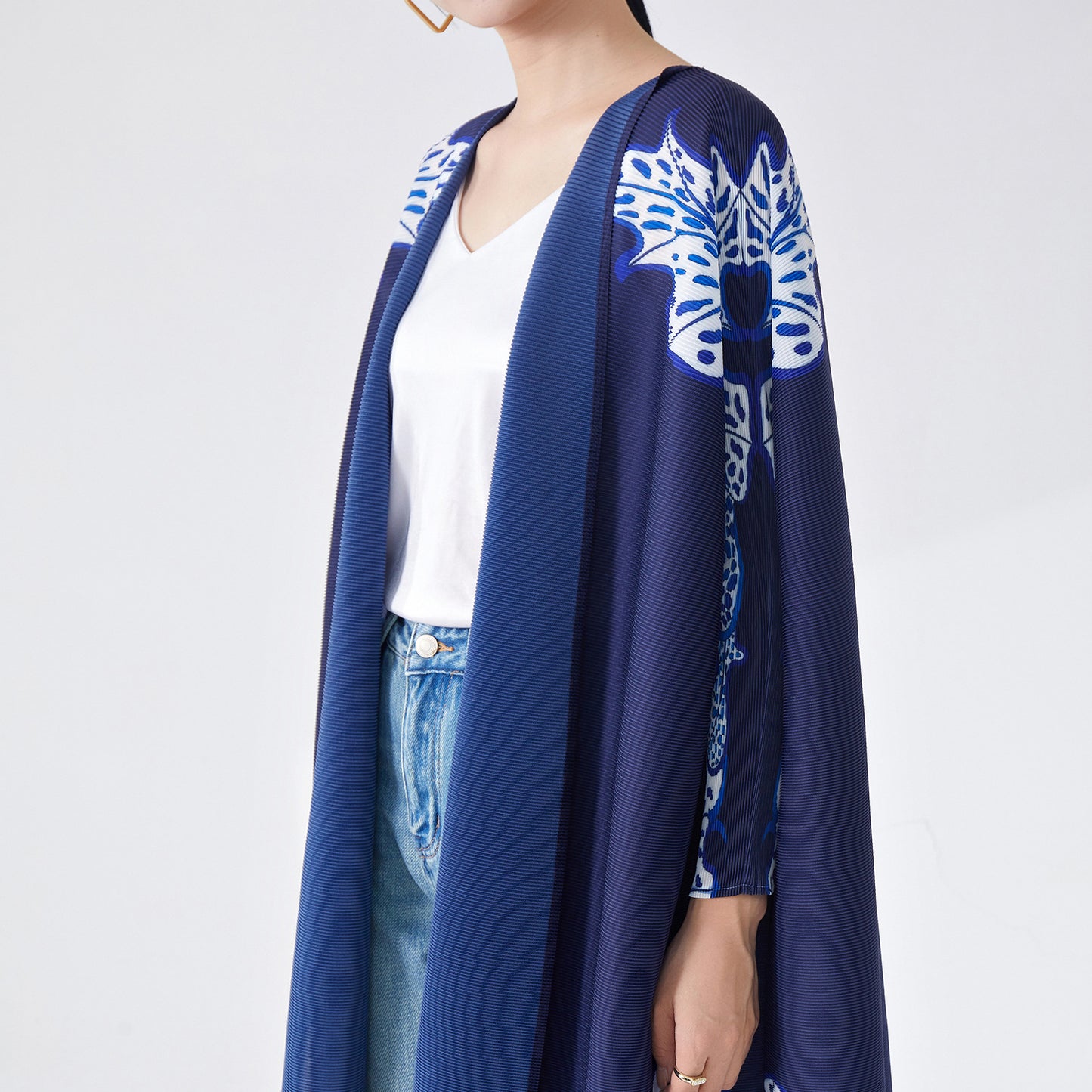 2025 Muslim fashion heavy industry dress robe Middle East Popular trade hot sale women's loose printed coat robe