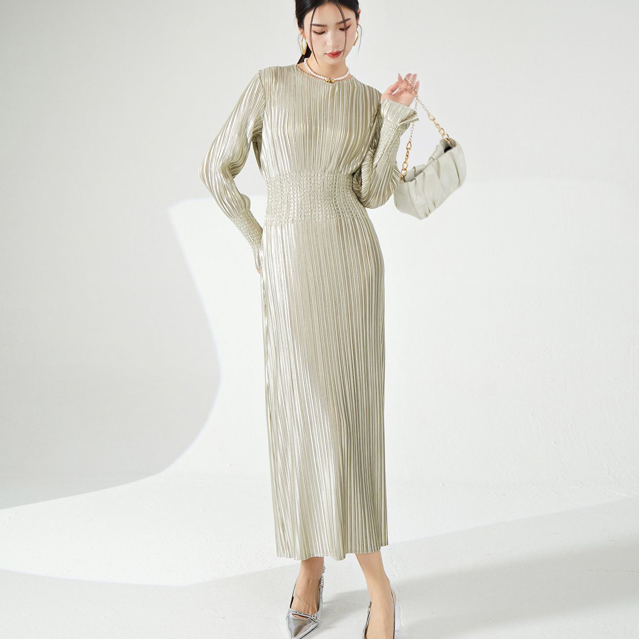 2025 High-end bronzing dress long-sleeved skirt autumn women's high-end Shenzhen Nanyou New women's clothing bottomed dress