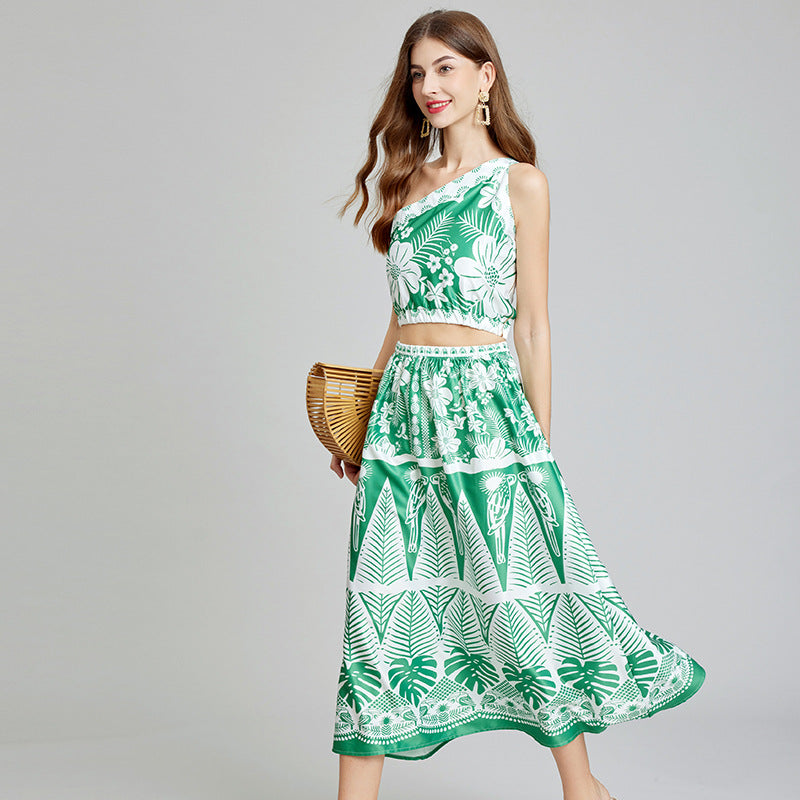 Real shot, summer new product asymmetrical design slanted shoulder suspender top + elastic waist skirt, two-piece set