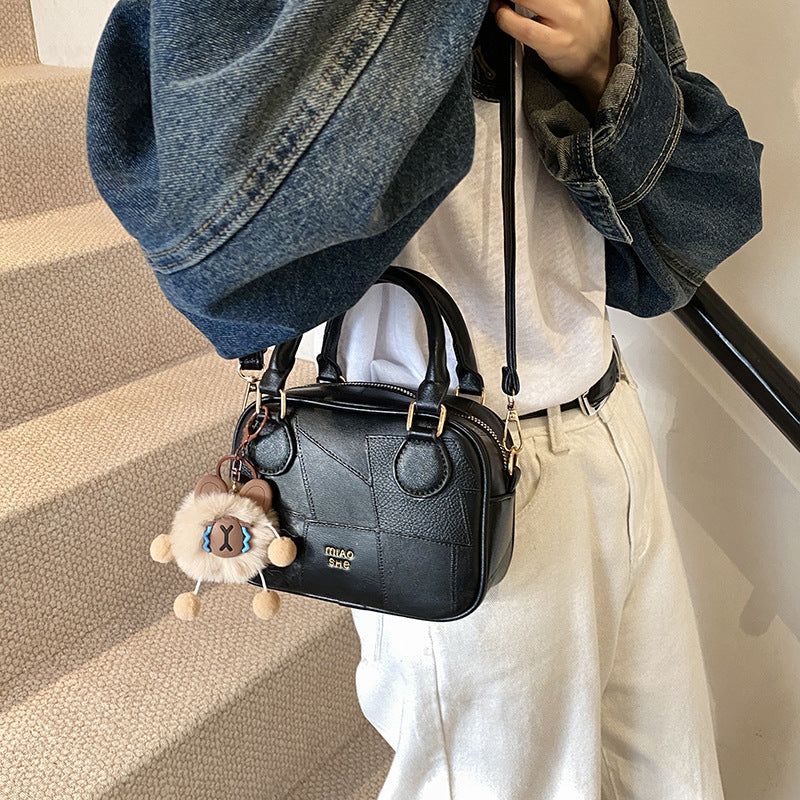 VMTVR 2025 Premium retro Maillard handbag handbag women's popular new popular shoulder messenger small square bag