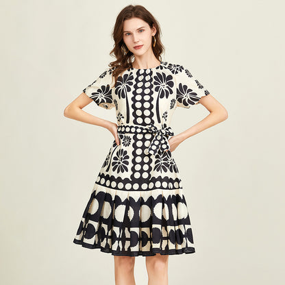 Real shot, summer new product classic black and white contrasting color cotton and linen printed lantern sleeve strap waist dress