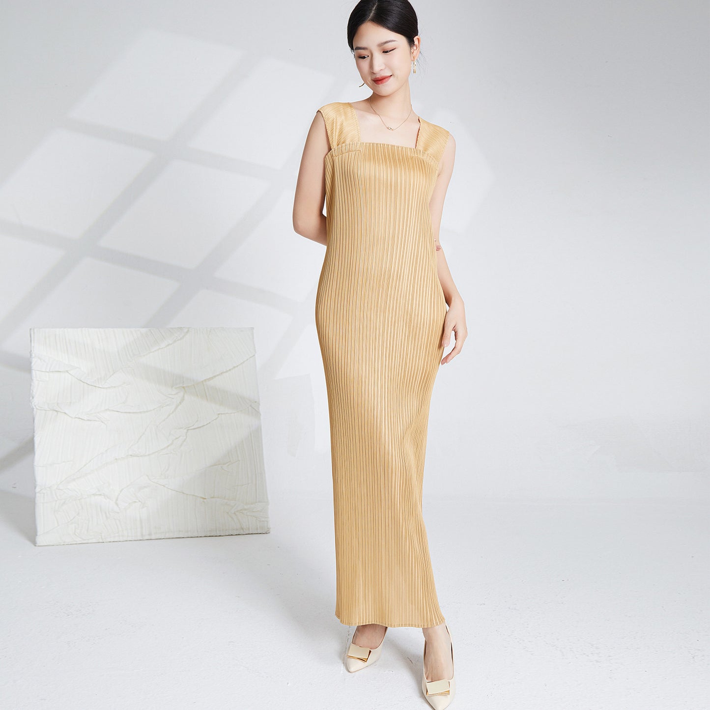 2025 Hot trade hot sale suspender dress women's summer high-end temperament split-ended blouse strap-up outside dress skirt