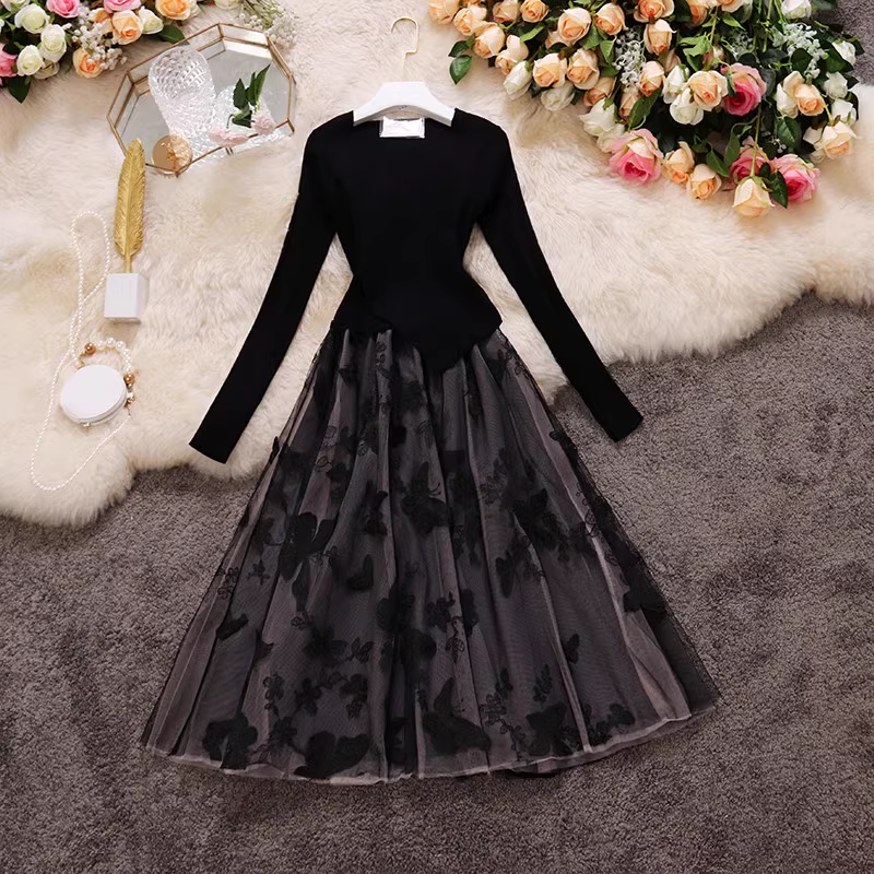 vmtvr- Spliced mesh midi skirt V-neck long-sleeved butterfly embroidered puffy dress GEU598