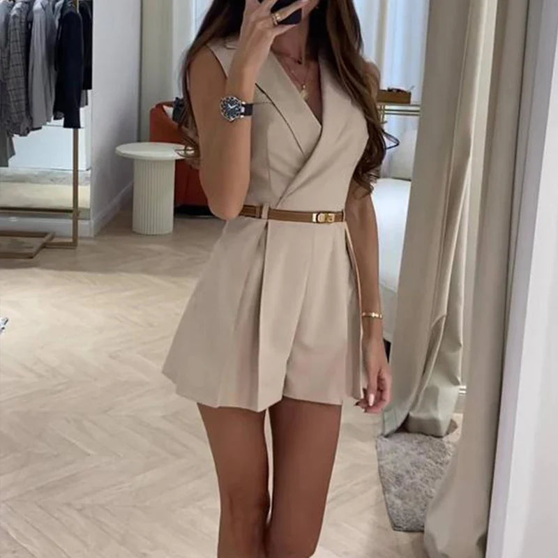 vmtvr 2024 Spring Notched Collar Short Jumpsuit Women Elegant Solid Pleated Playsuit Romper New Summer Sleeveless Tank Office Overalls