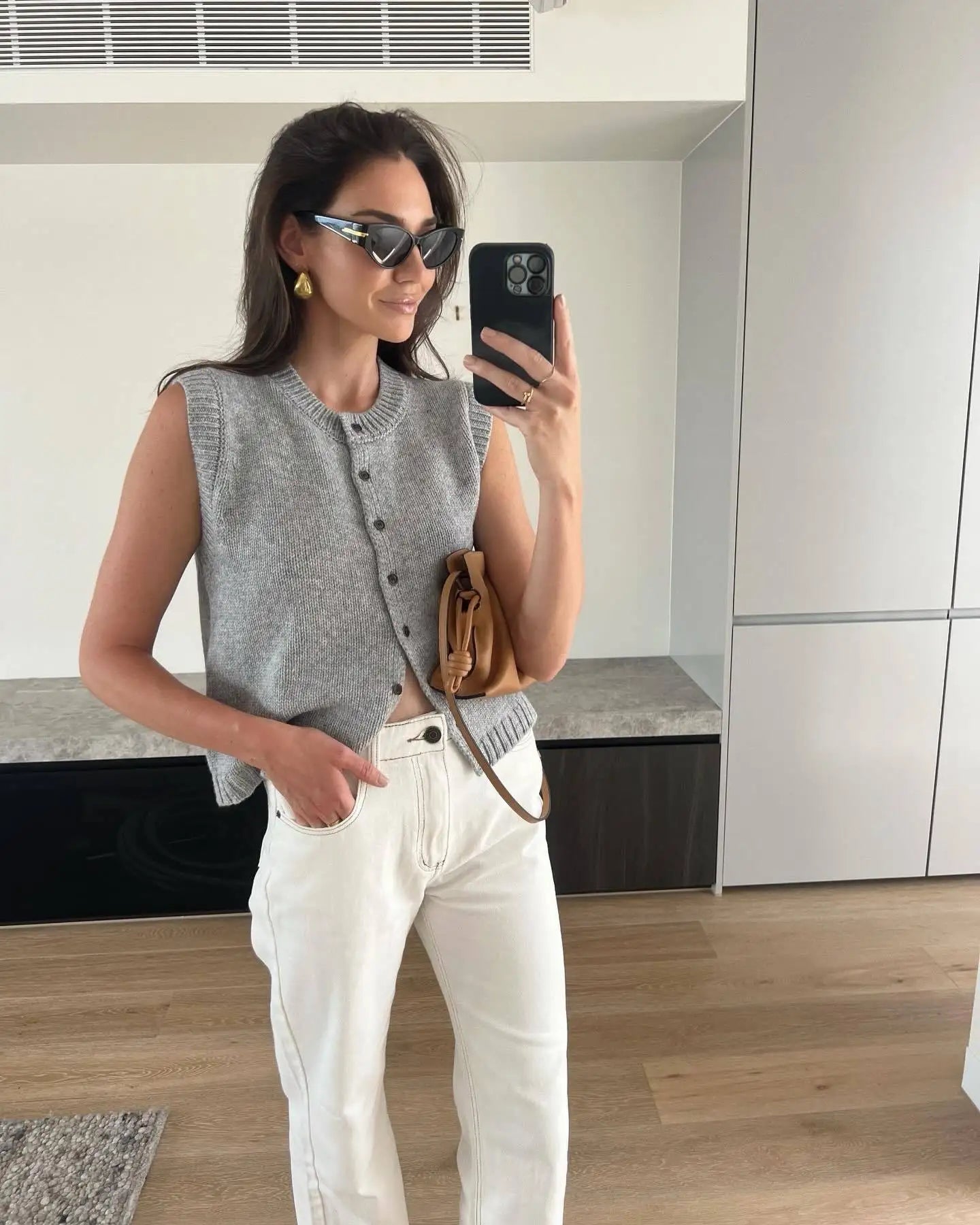 vmtvr Summer Knitted Cardigans Women Elegant Fashion Button Sleeveless Tops Solid Basic Casual Loose Vacation Holiday Vests 2024 Gray