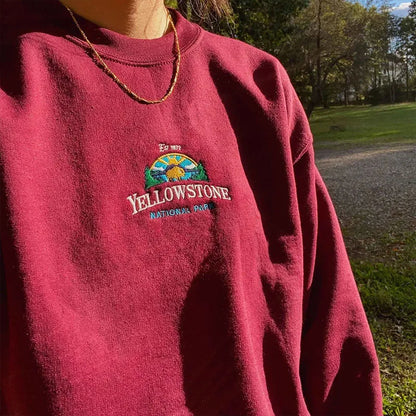 -Retro sports style outfit streetwear 90s fashion Yellowstone National Park Embroidered Wine Red Unisex Sweatshirts Long Sleeve Loose Cotton Crewneck Autumn Vintage Pullovers