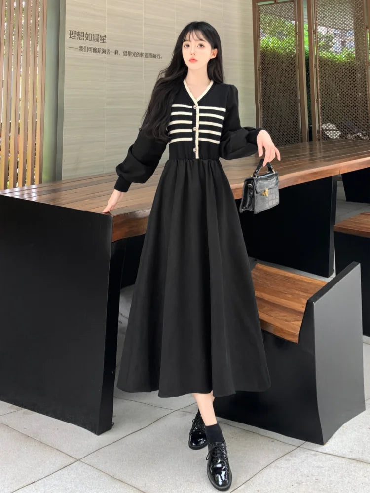 vmtvr  -  Autumn and Winter Korean New Version of the Fashion V-neck Large Size Midi Fake Two-piece Knitted Splicing Loose Skinny Dresses