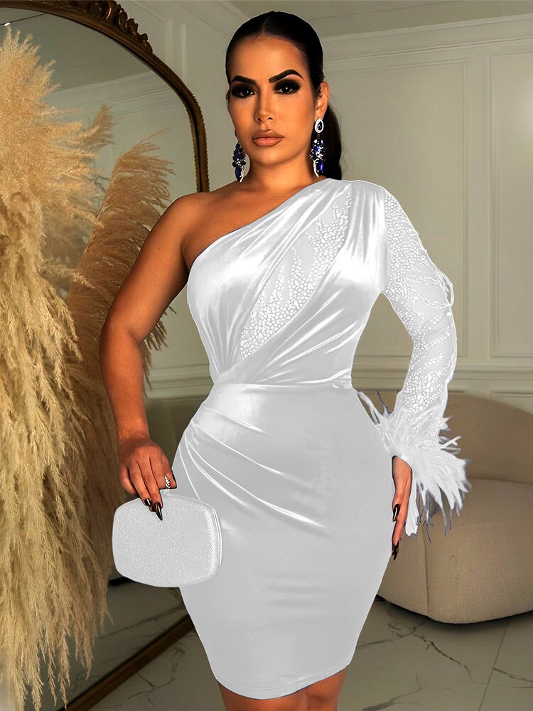 Women Velvet Sexy Feather One Shoulder Mini Dress 2023 Long Sleeve Backless Elegant Gown Female Rhinestone Evening Dresses