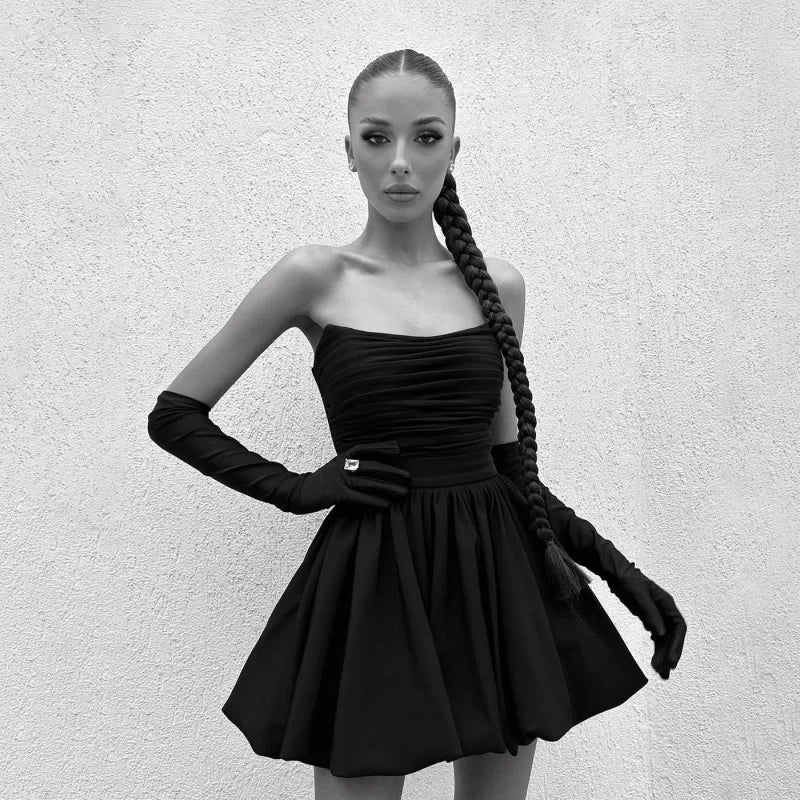 New Sexy Nightclub Birthday Party Dress Sweet Tube Top Short Skirt Hepburn Style Pleated Black DressALine Skirt Women Dress