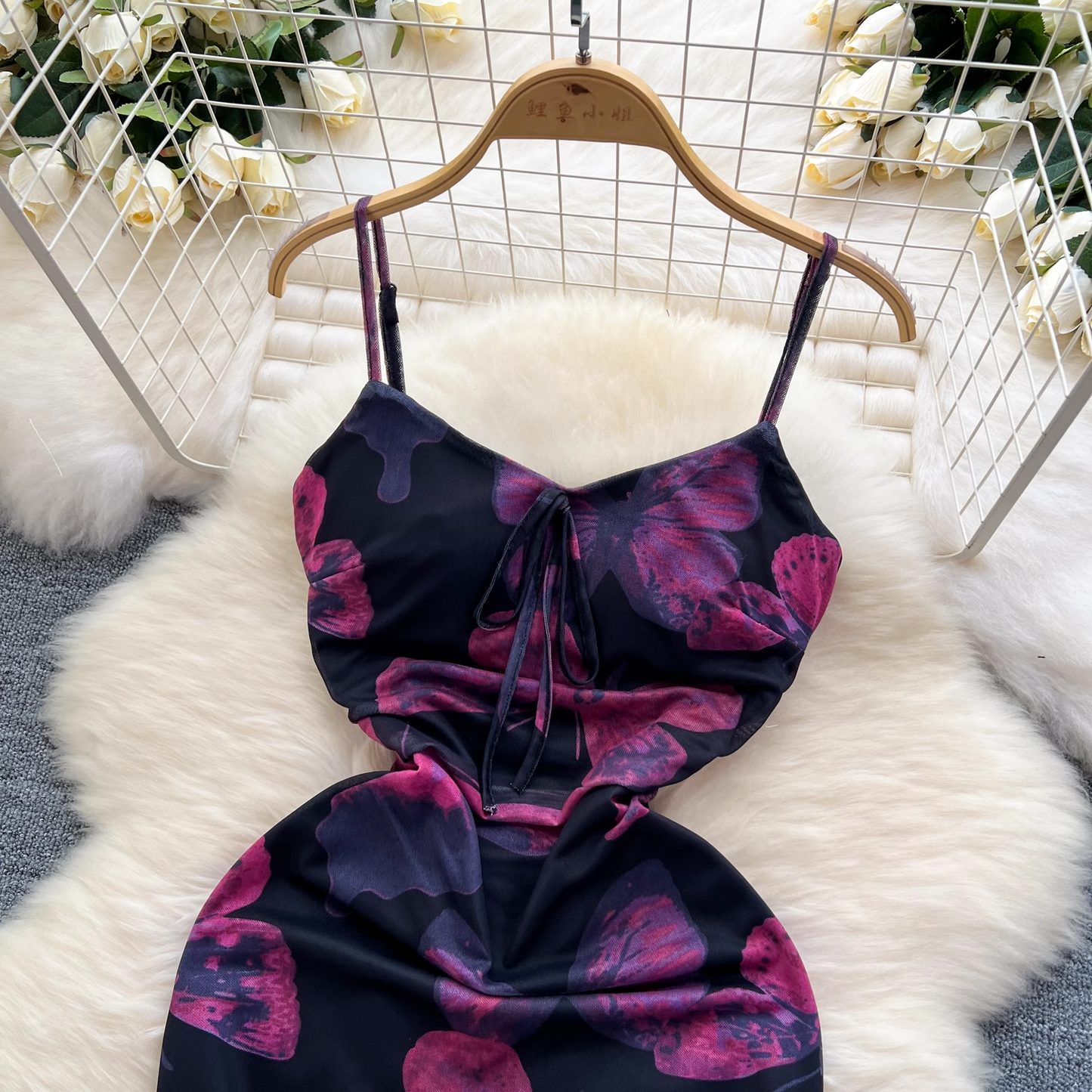 - Butterfly print strappy dress GEU1115