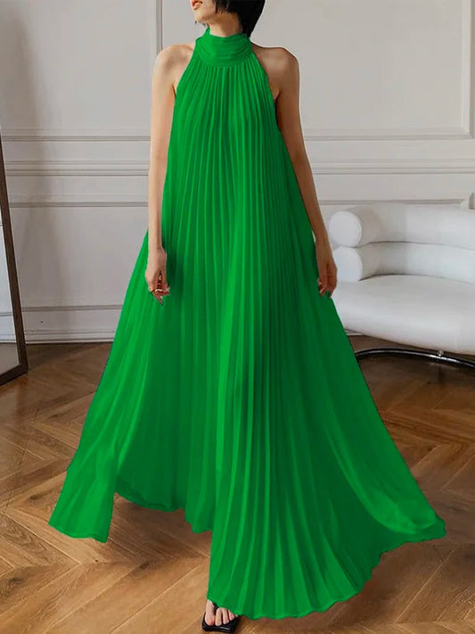 A-Line Sleeveless Pleated Solid Color Halter-Neck Maxi Dresses